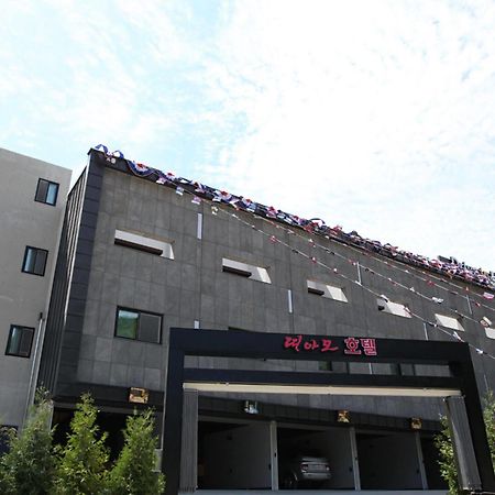 Drive In Hotel Tiamo Pocheon-si Exterior foto