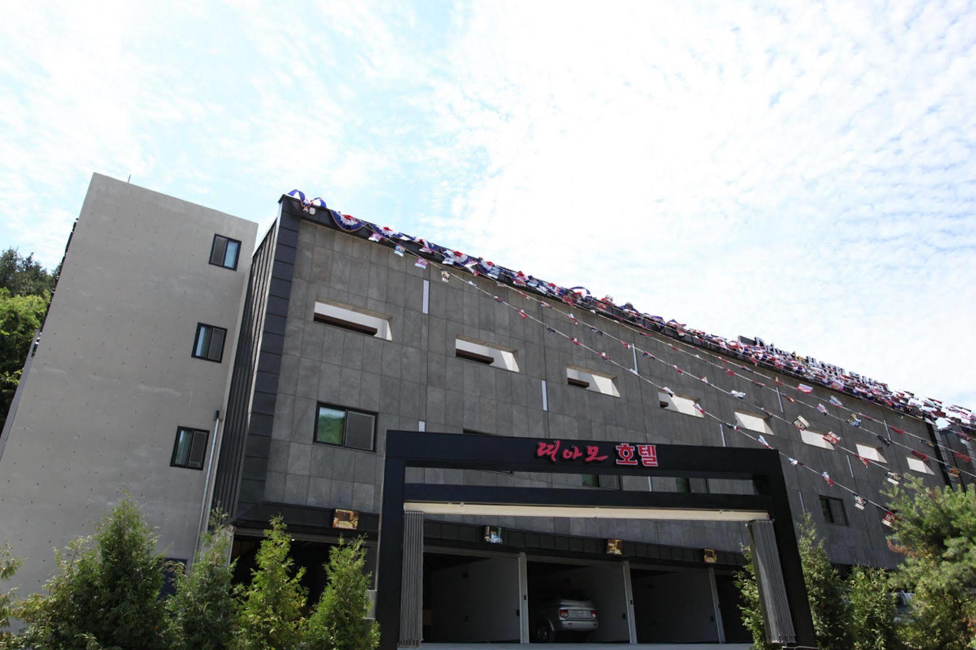 Drive In Hotel Tiamo Pocheon-si Exterior foto