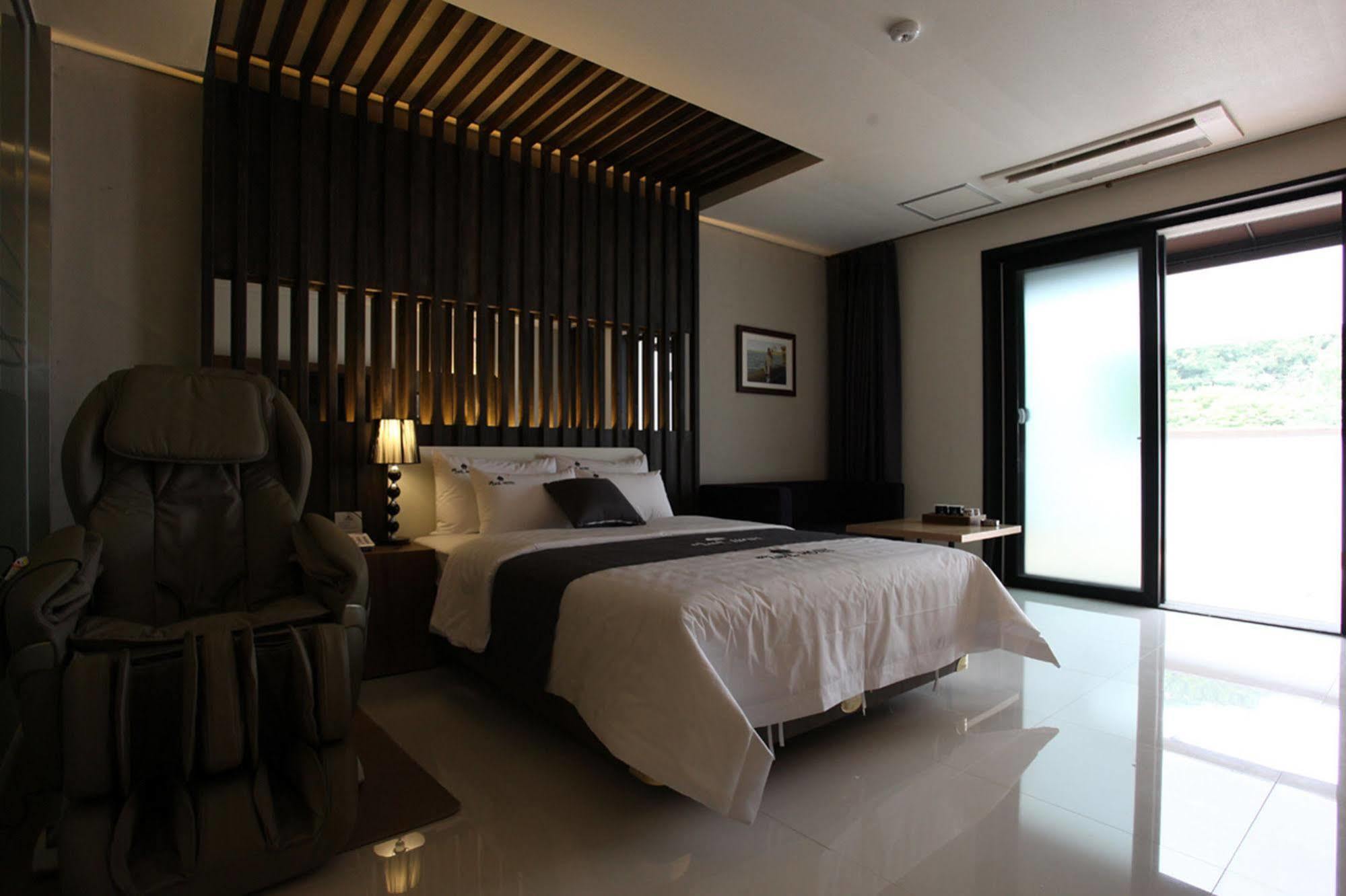 Drive In Hotel Tiamo Pocheon-si Exterior foto
