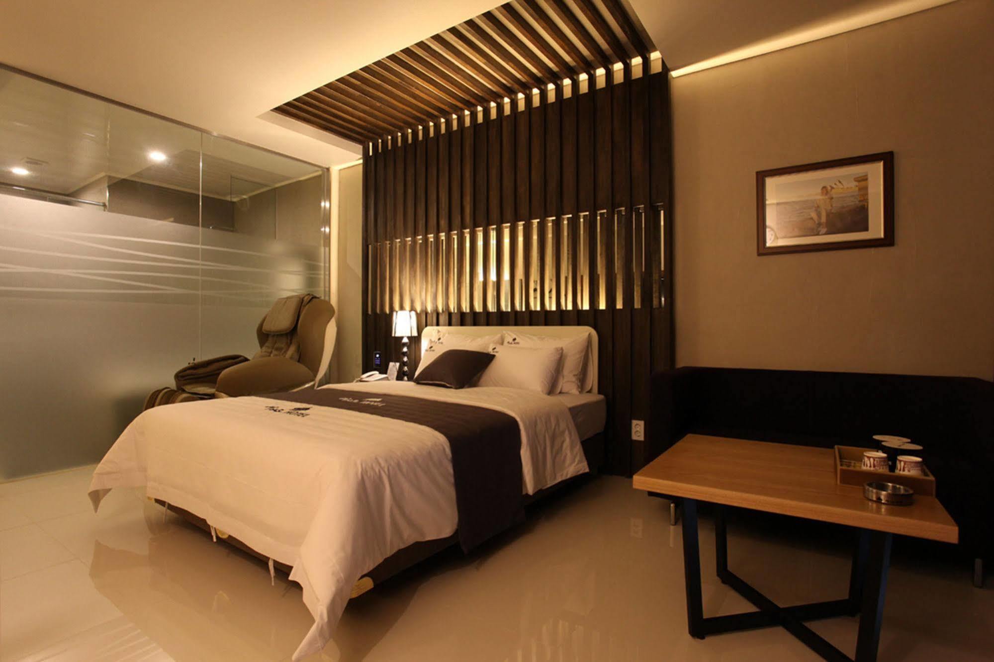 Drive In Hotel Tiamo Pocheon-si Exterior foto
